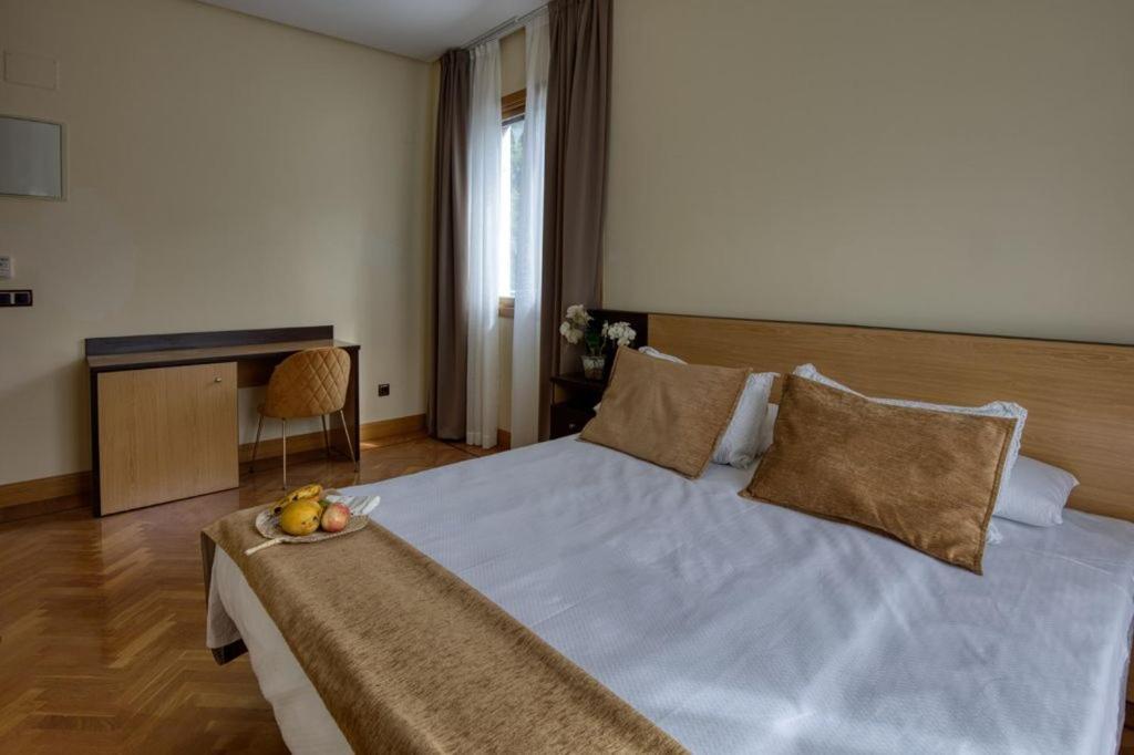 Hotel Asador Arriarte Eibar Exterior photo