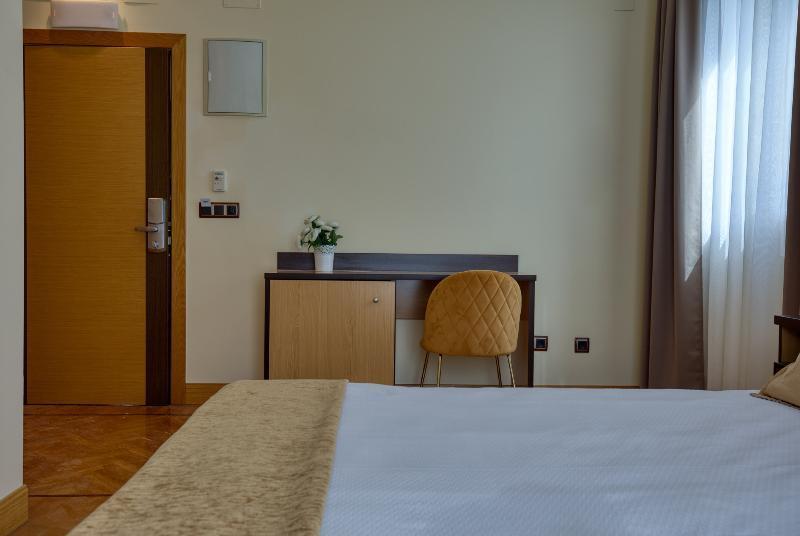 Hotel Asador Arriarte Eibar Exterior photo