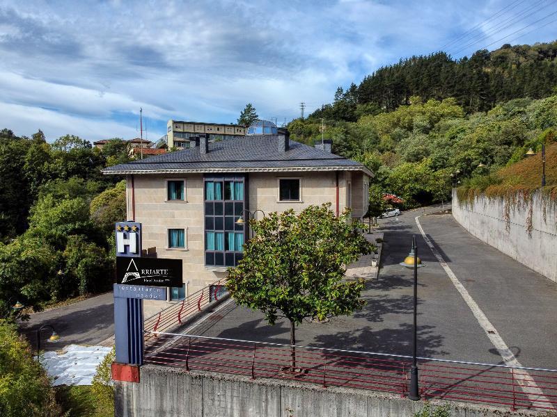 Hotel Asador Arriarte Eibar Exterior photo